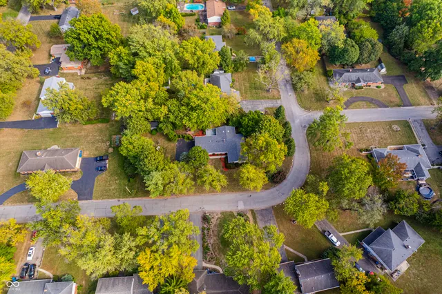 $315,000 | 1146 Fairway Drive, Indianapolis, IN 46260