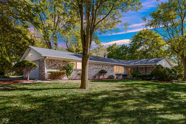 $315,000 | 1146 Fairway Drive, Indianapolis, IN 46260