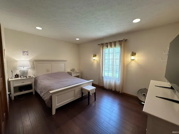 $3,500 | 3825 Devonshire Court, Bloomington, IN 47408