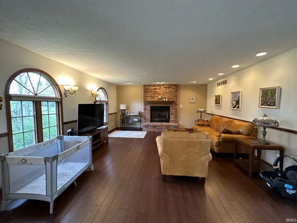 $3,500 | 3825 Devonshire Court, Bloomington, IN 47408