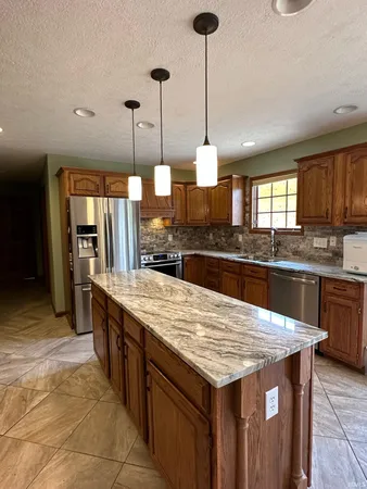 $3,500 | 3825 Devonshire Court, Bloomington, IN 47408