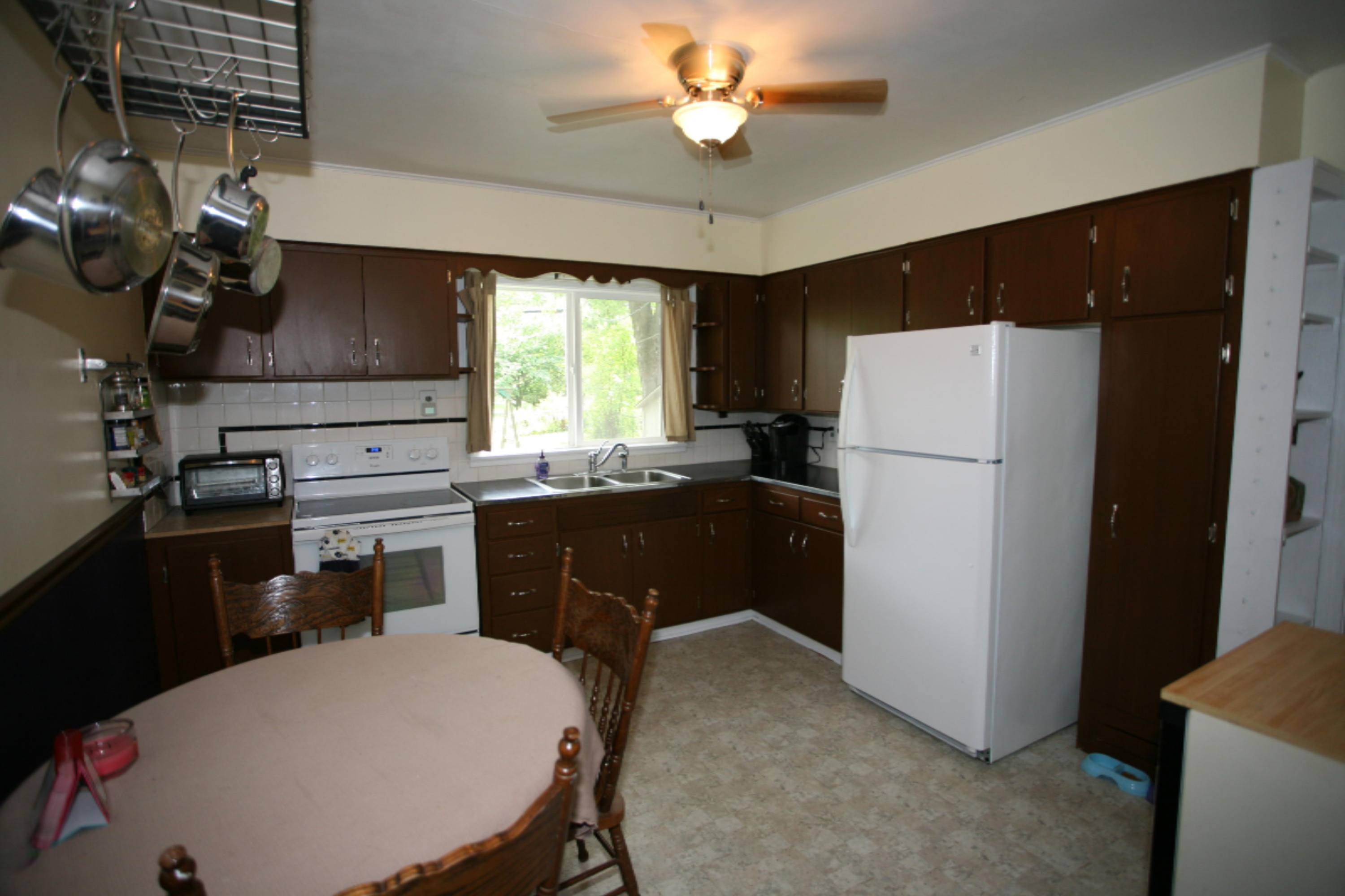 512 North Ottawa Road Benton Harbor, MI 49022 - Photo 9 of 19 IMG_6007