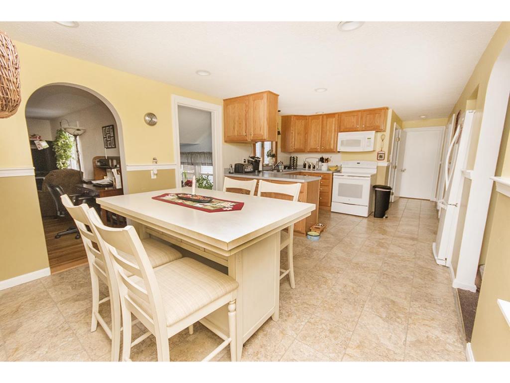 4 Sweet Hill Road Plaistow, NH 03865 - Photo 2 of 34 Gallery Image 2