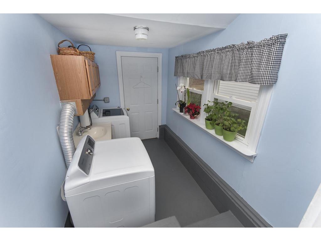 4 Sweet Hill Road Plaistow, NH 03865 - Photo 24 of 34 Gallery Image 24
