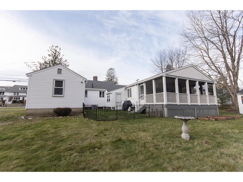 4 Sweet Hill Road Plaistow, NH 03865 - Photo 31 of 34 Gallery Image 31