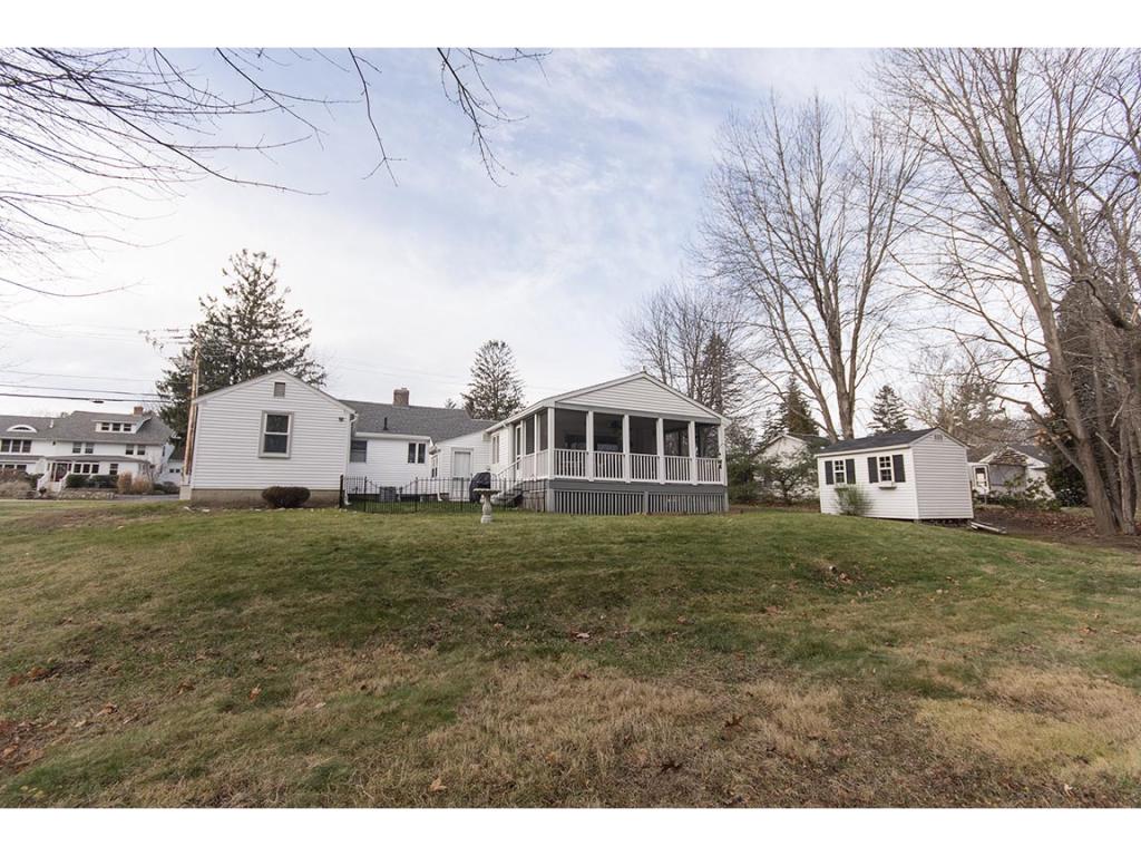 4 Sweet Hill Road Plaistow, NH 03865 - Photo 32 of 34 Gallery Image 32
