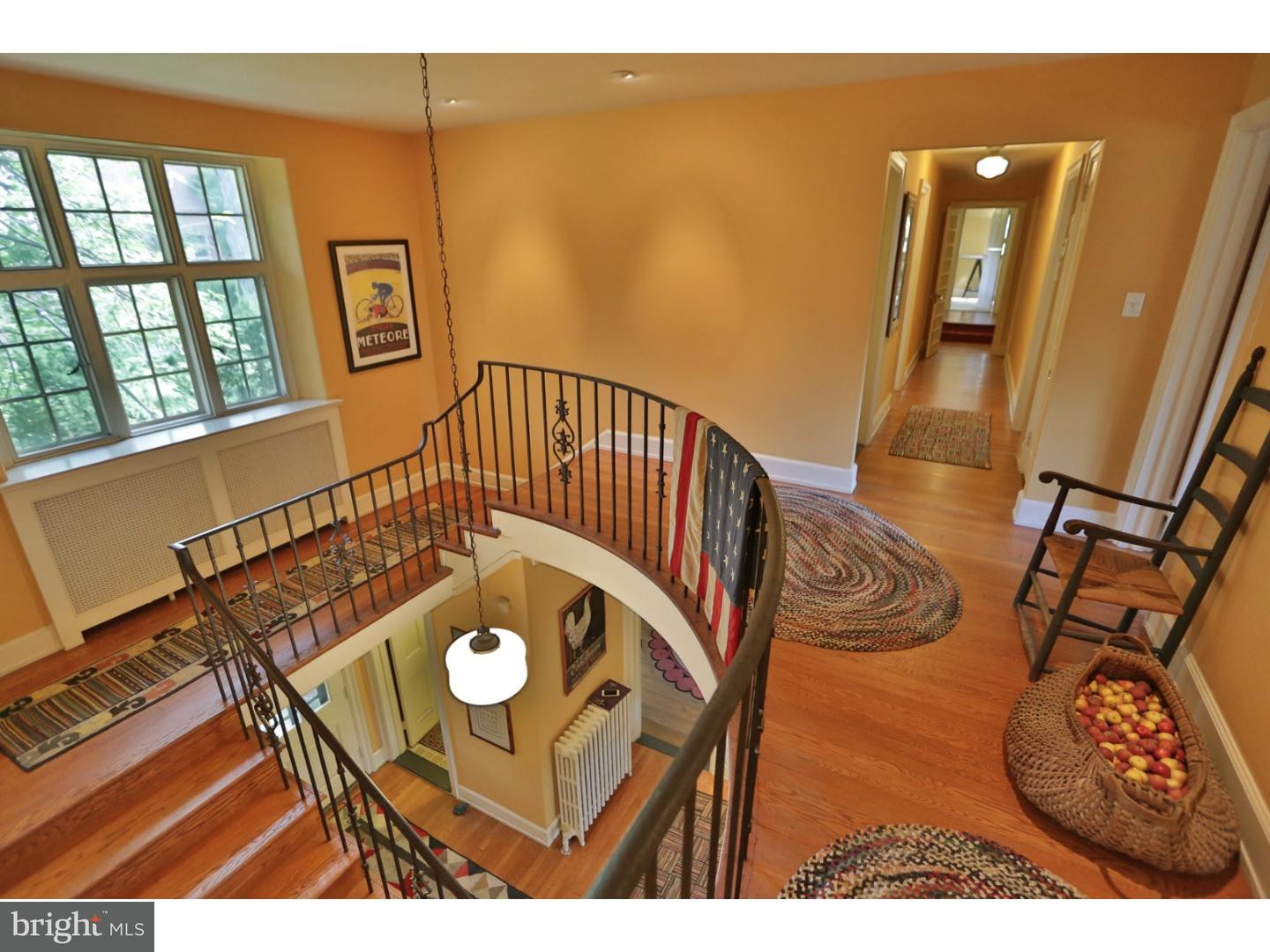 16 West Bells Mill Road Philadelphia, PA 19118 - Photo 15 of 25 Hallway
