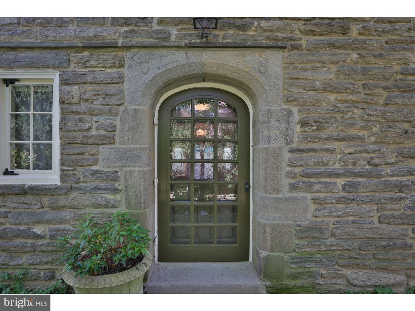 16 West Bells Mill Road Philadelphia, PA 19118 - Photo 25 of 25