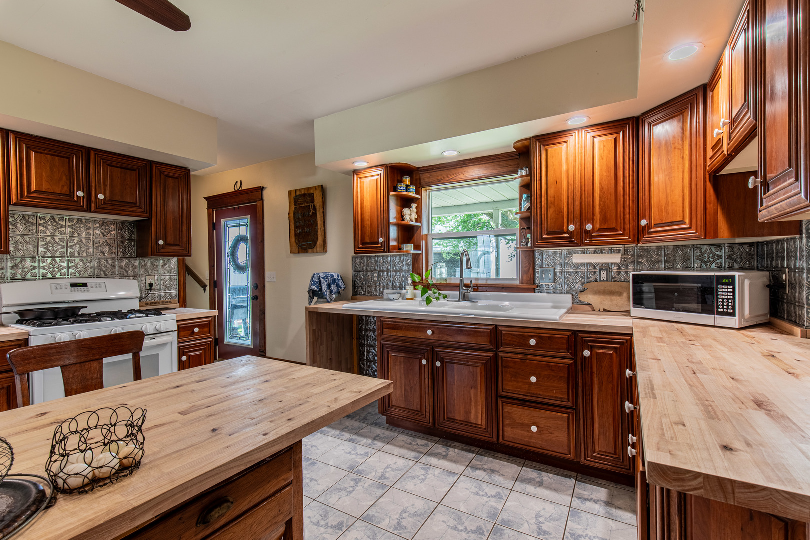 4116 East 13th Road Earlville, IL 60518 - Photo 6 of 47 Gallery Image 6
