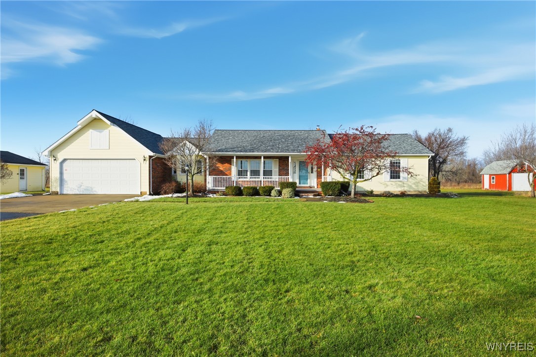 Front concrete drive way in front of garage