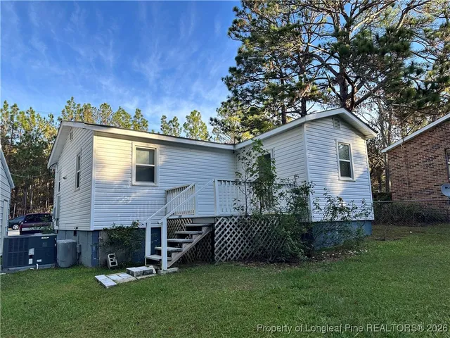$925 | 2986 Doc Brown Road, Raeford, NC 28376