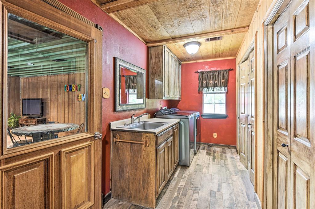 3112 Sunset School Road Sunset, TX 76270 - Photo 21 of 38