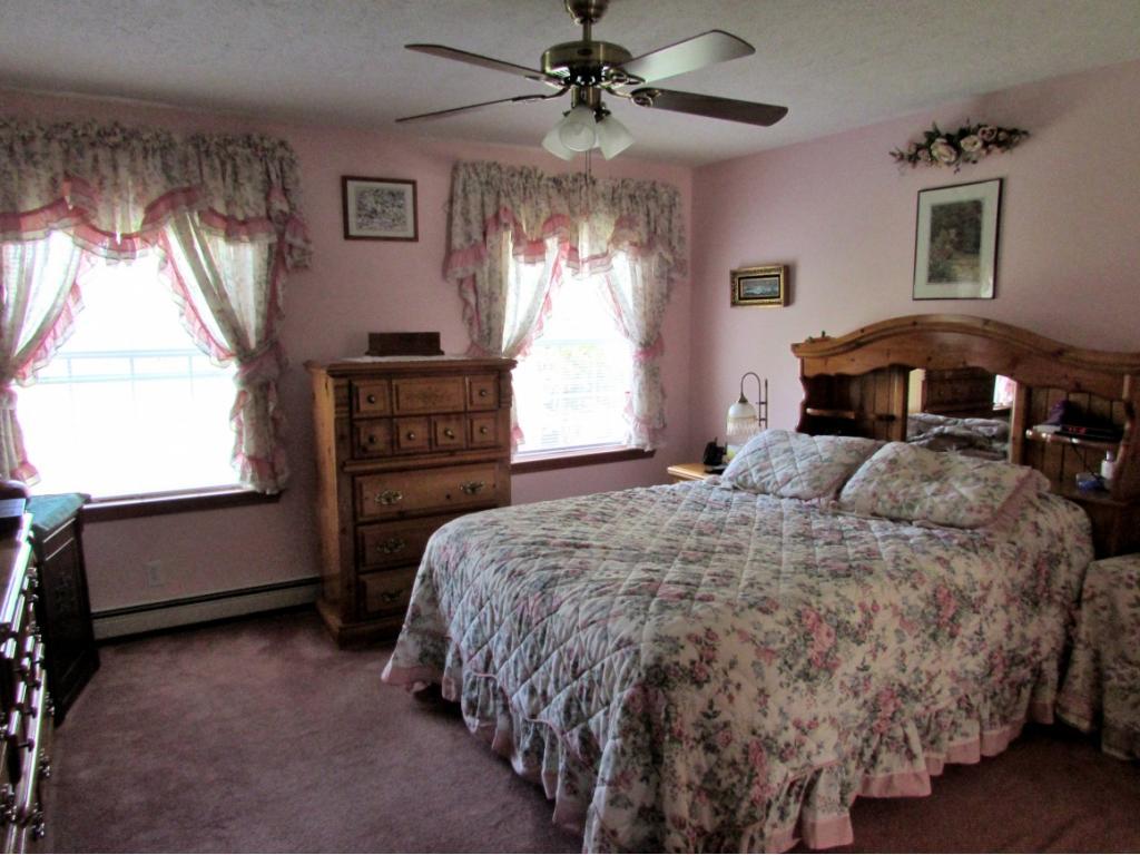 180 Pixley Road Chenango Forks, NY 13746 - Photo 9 of 28 Gallery Image 9