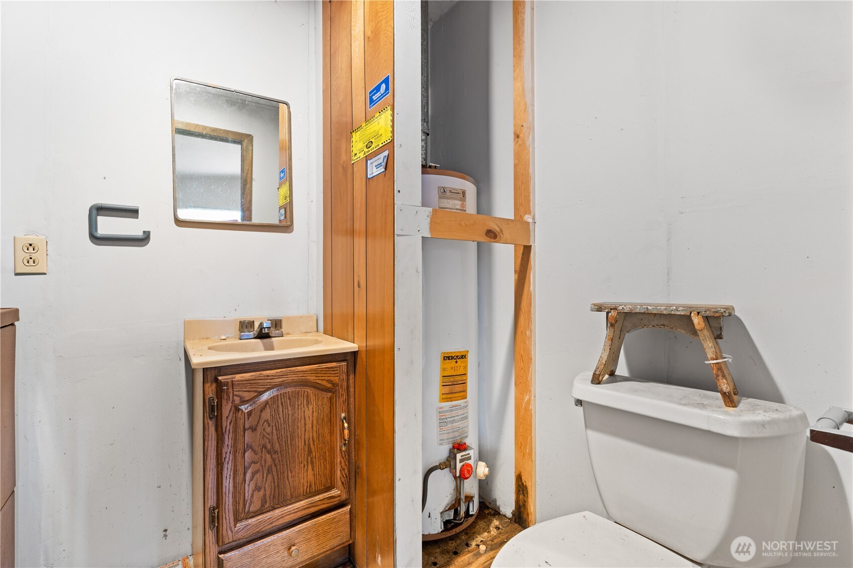 9012 Northeast 178th Street Bothell, WA 98011 - Photo 16 of 30