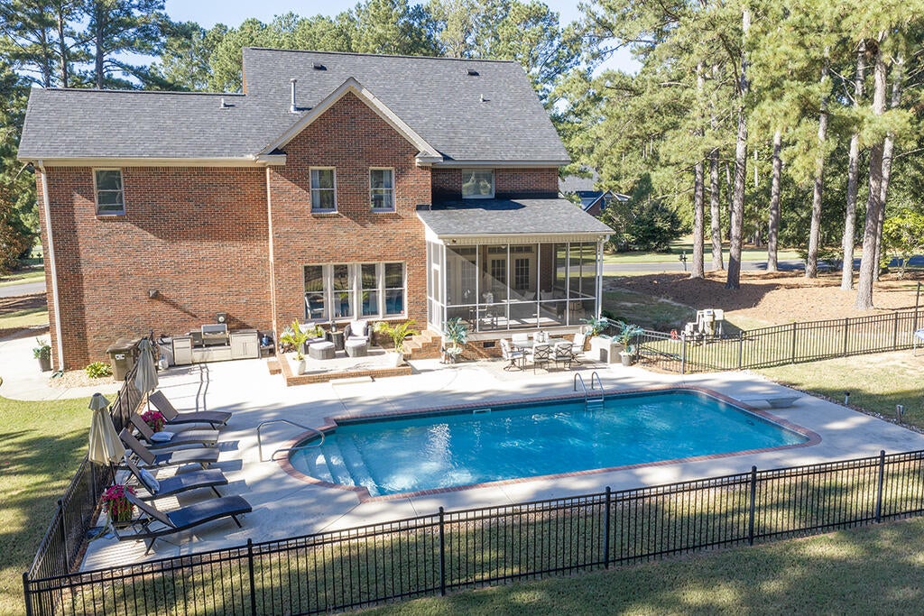 604 Fairway Lakes Road Greenwood, SC 29649 - Photo 18 of 21 Gallery Image 18