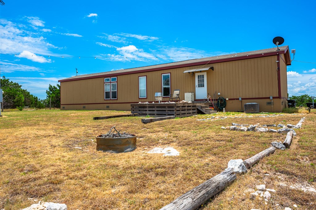1468 Vanguard Rdg Road Fredericksburg, TX 78624 - Photo 12 of 31 Gallery Image 12