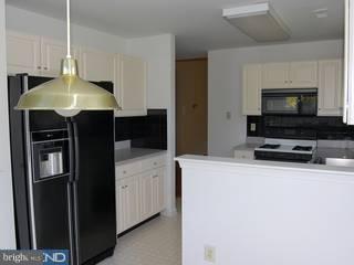 3607 Sterling Road, Unit 129 Yardley, PA 19067 - Photo 4 of 6 Gallery Image 4