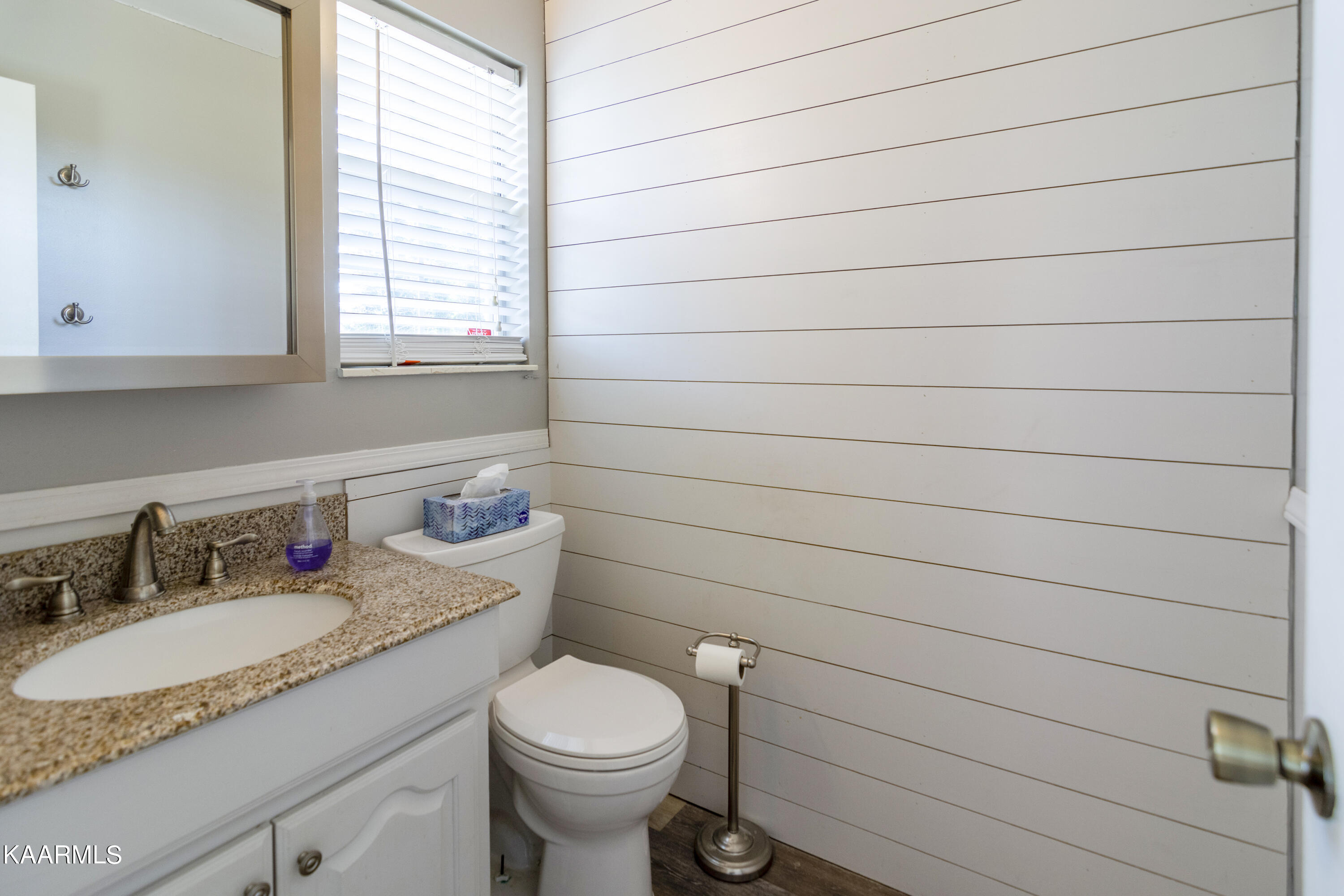 5108 Middle Ridge Lane Knoxville, TN 37921 - Photo 12 of 24 5108 Middle Ridge_012