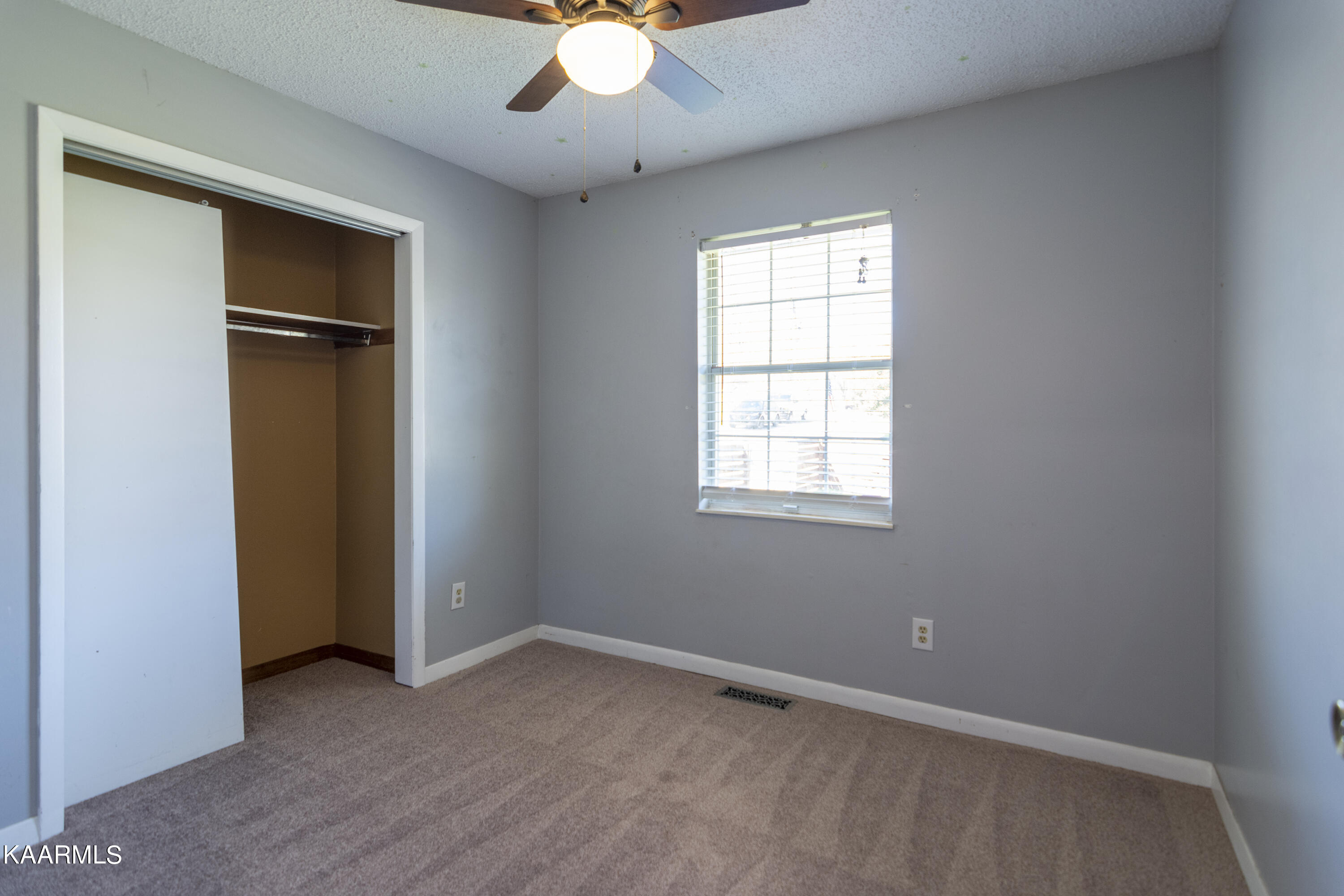 5108 Middle Ridge Lane Knoxville, TN 37921 - Photo 13 of 24 5108 Middle Ridge_013