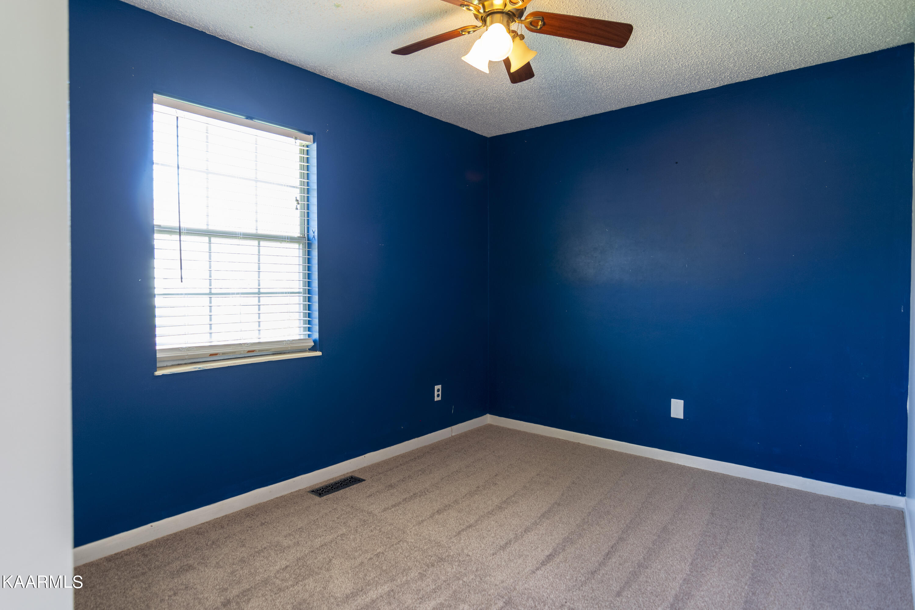 5108 Middle Ridge Lane Knoxville, TN 37921 - Photo 14 of 24 5108 Middle Ridge_014