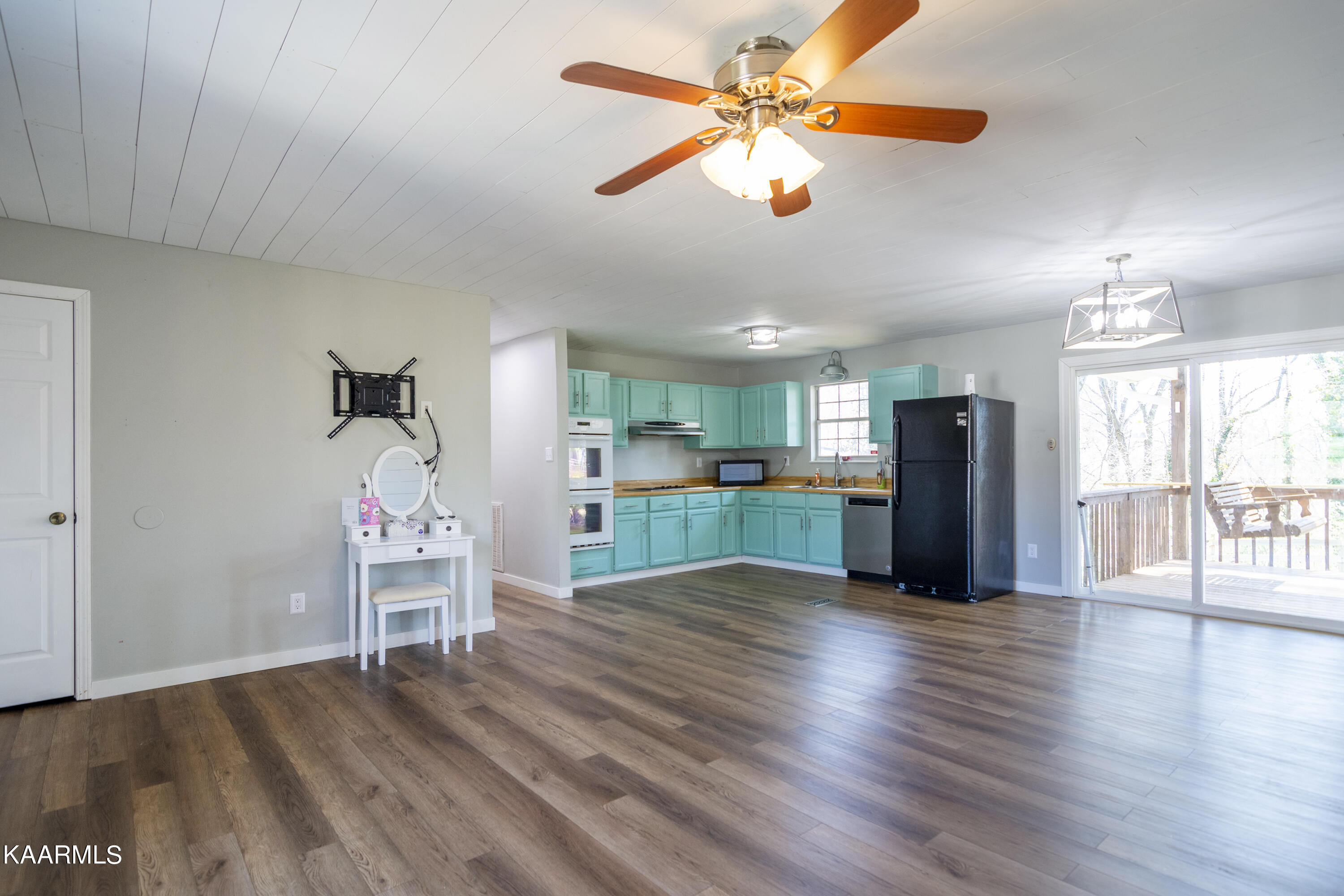 5108 Middle Ridge Lane Knoxville, TN 37921 - Photo 7 of 24 5108 Middle Ridge_07