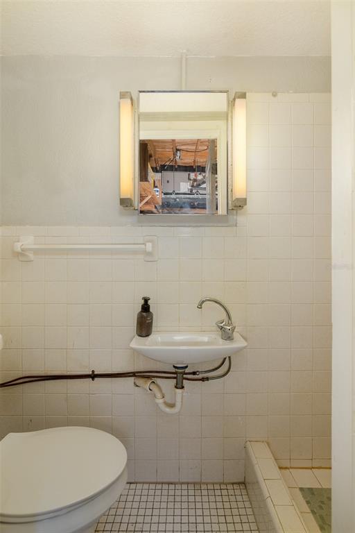 3645 Colonial Hills Drive New Port Richey, FL 34652 - Photo 28 of 37