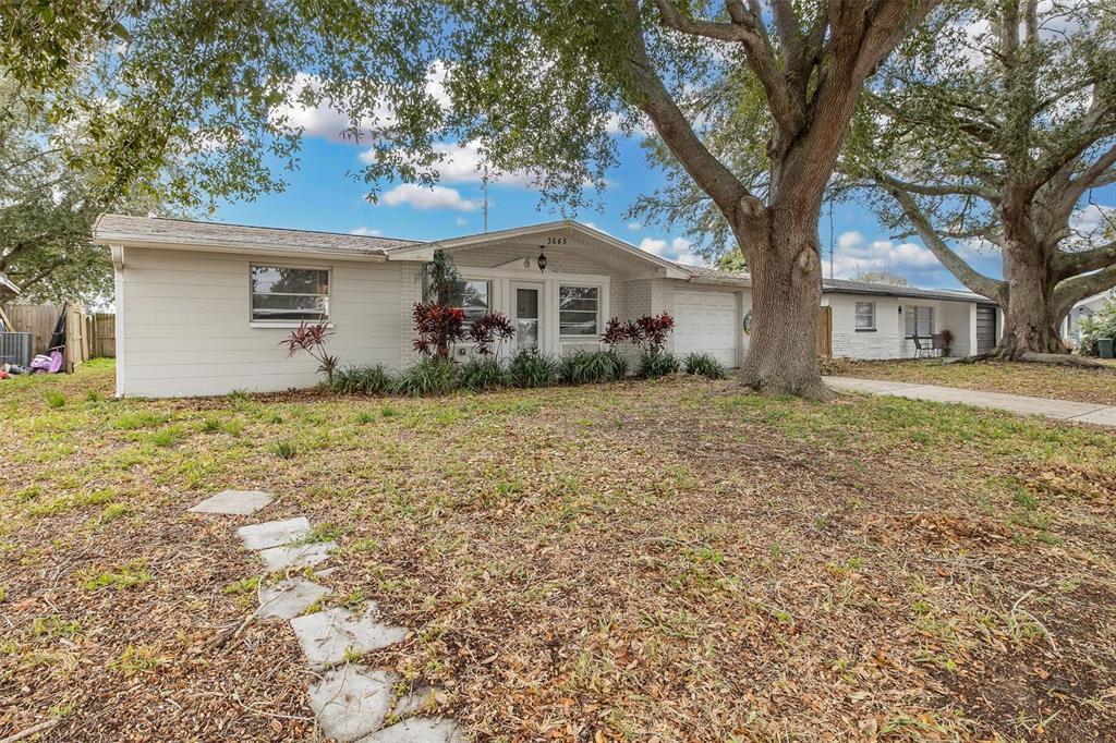 3645 Colonial Hills Drive New Port Richey, FL 34652 - Photo 3 of 37