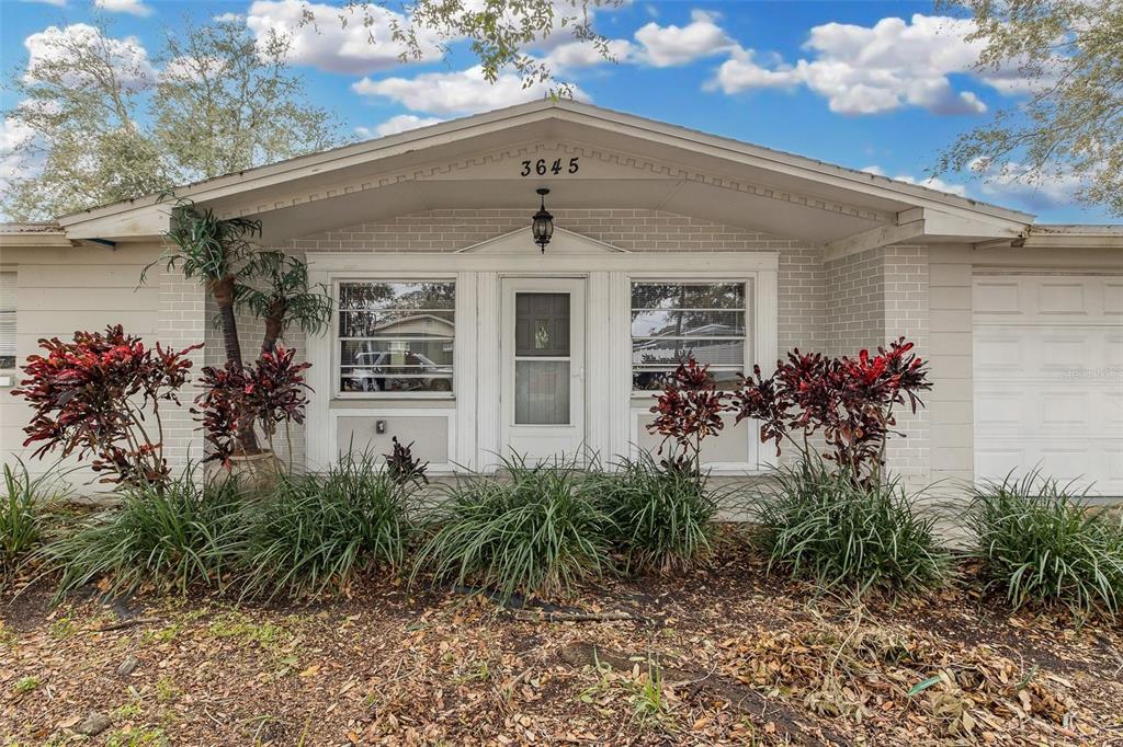 3645 Colonial Hills Drive New Port Richey, FL 34652 - Photo 5 of 37