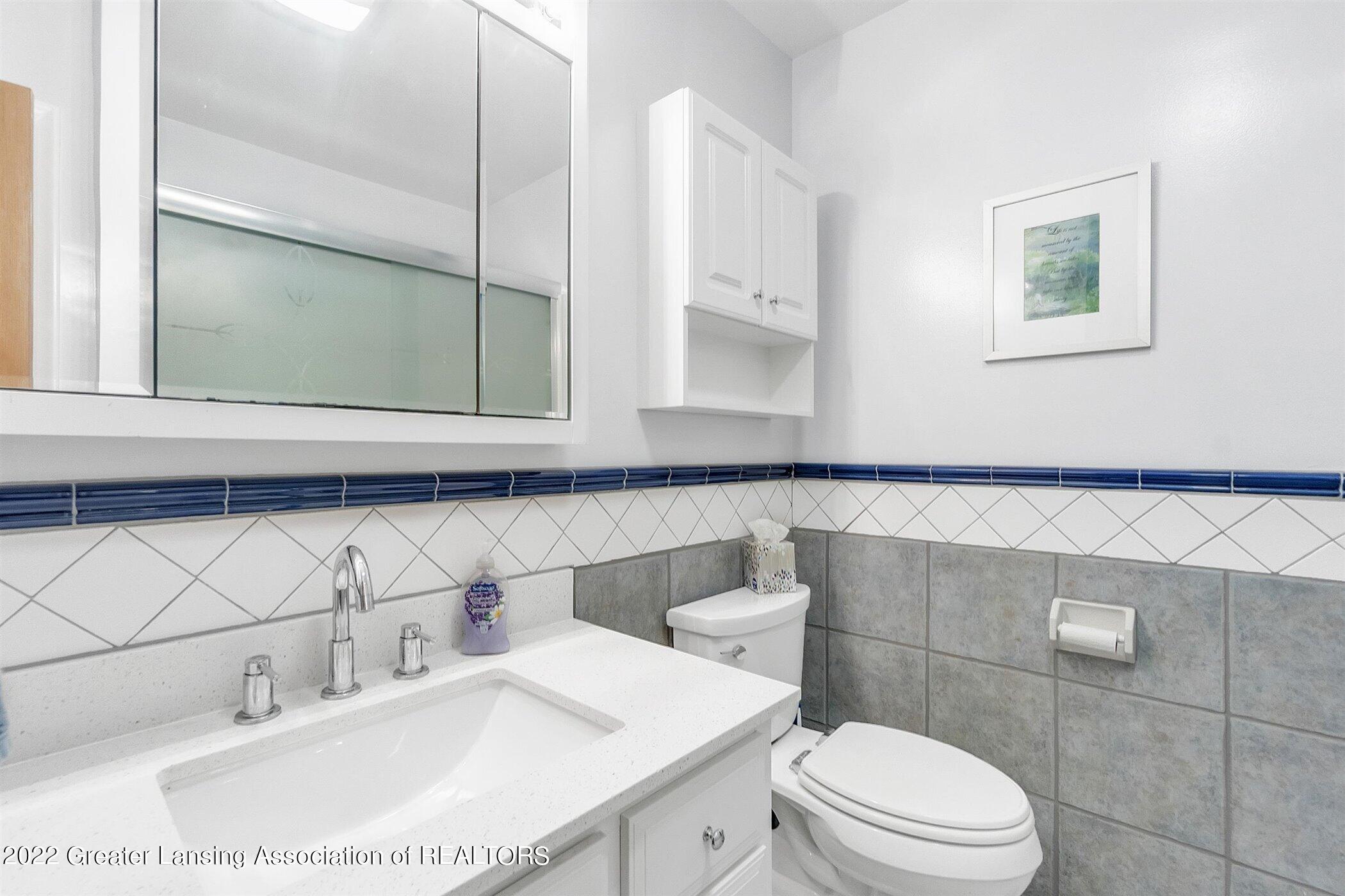 5345 South Genesee Road Grand Blanc, MI 48439 - Photo 25 of 48 25-5345-S-Genesee-Rd-WindowStill-Real-Es