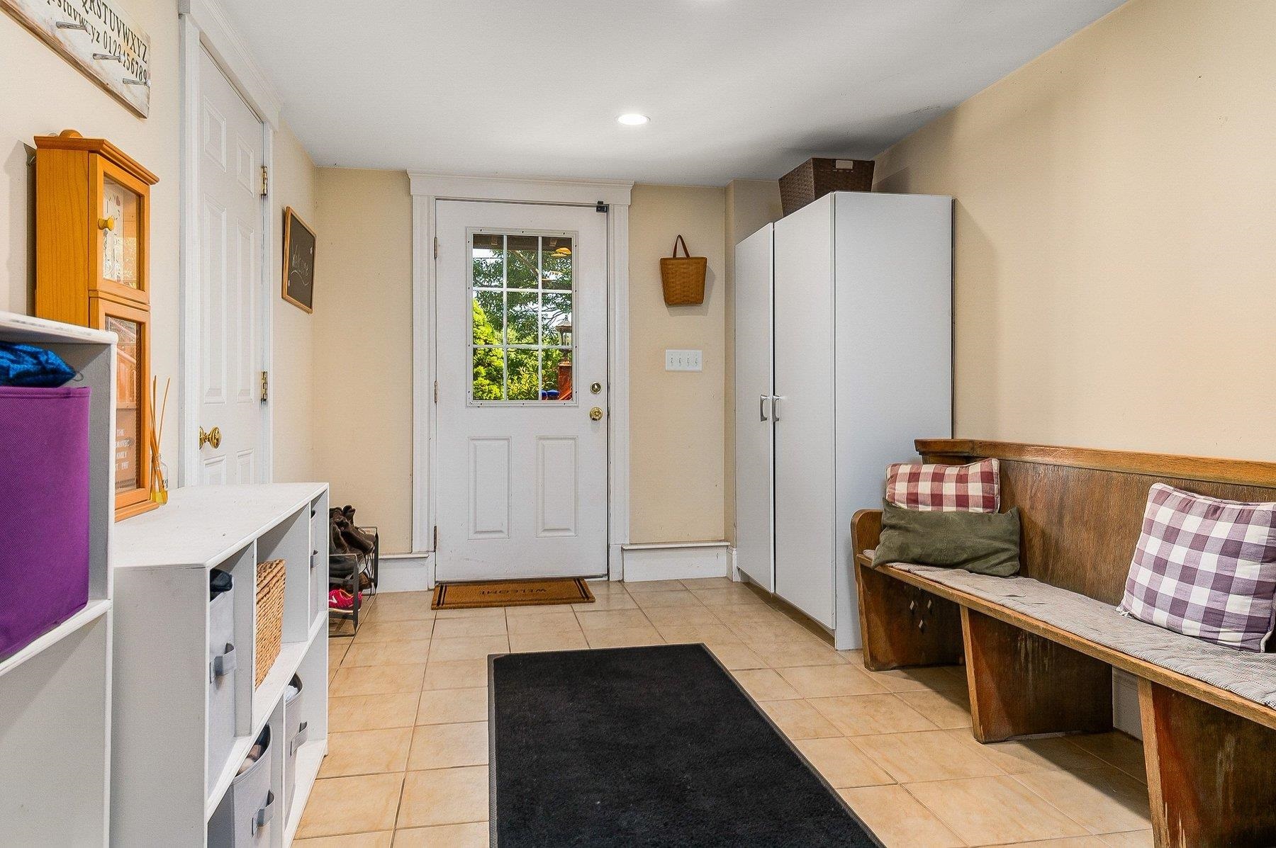 7 Shaw Road Portsmouth, NH 03801 - Photo 46 of 57