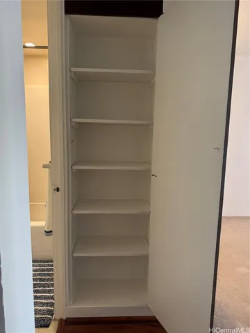 $1,880 | 1050 Kinau Street, Unit 506, Honolulu, HI 96814