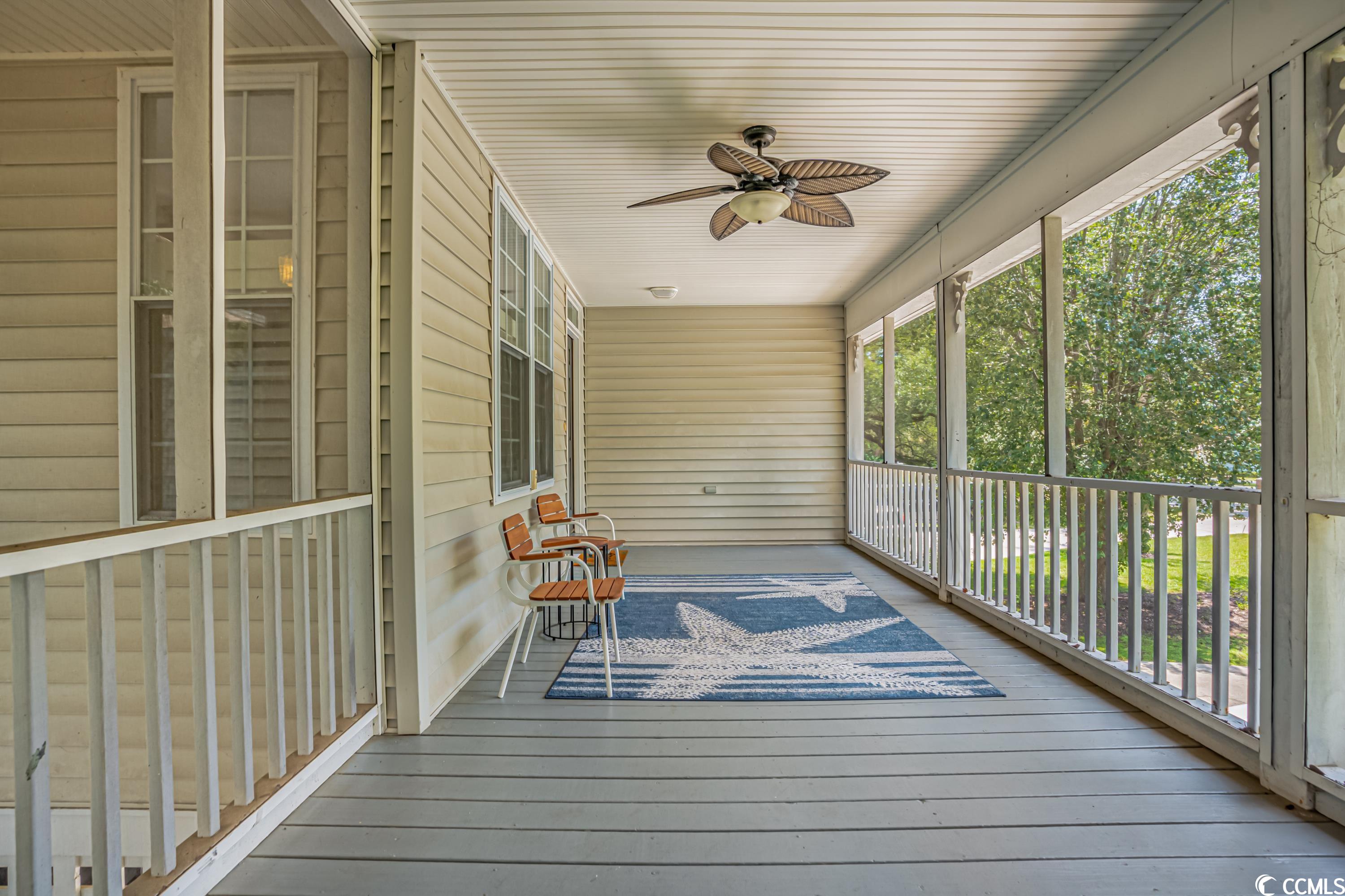 554 Hammock Avenue Murrells Inlet, SC 29576 - Photo 4 of 32