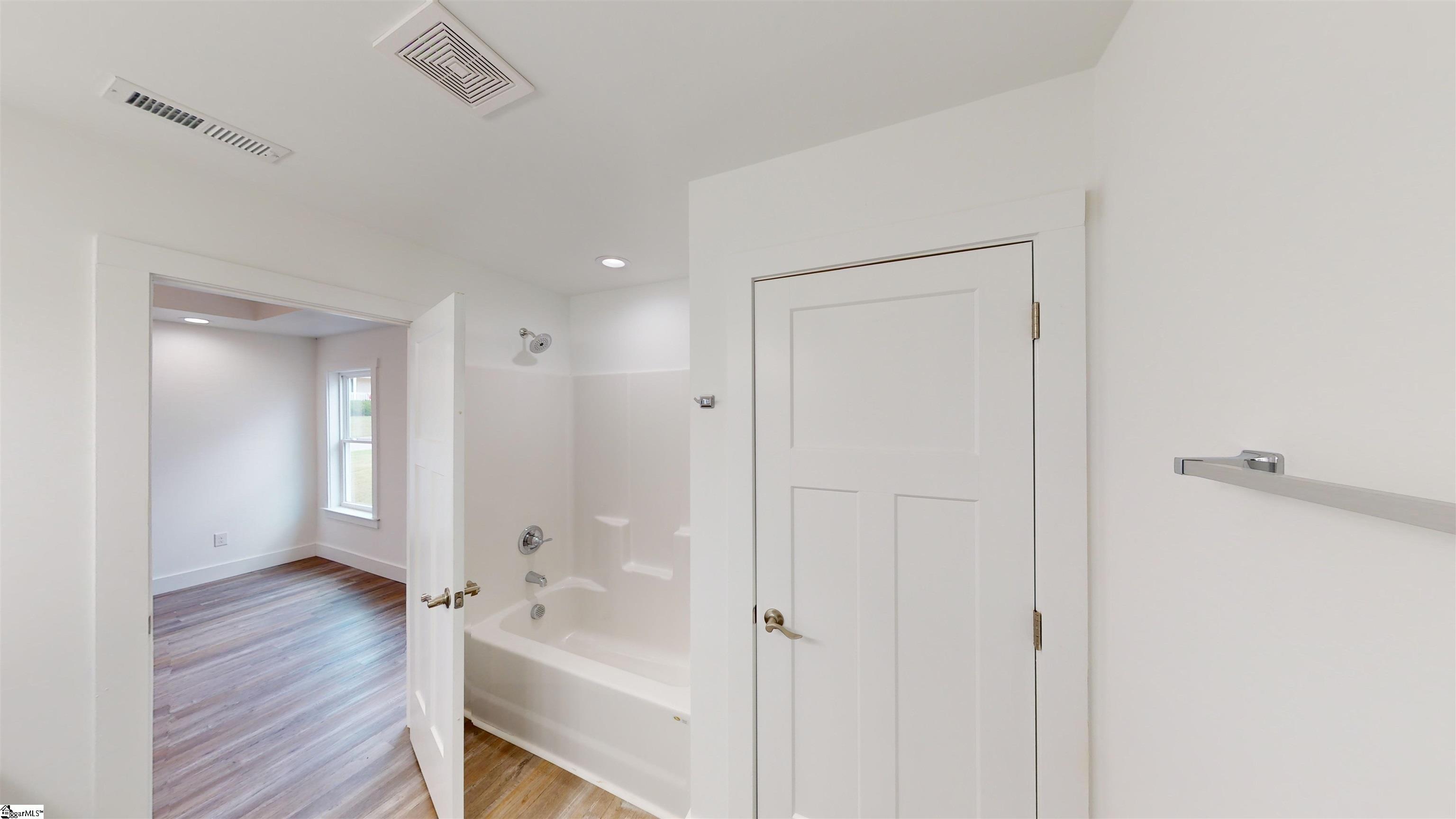 117 Sunrise Road Spartanburg, SC 29302 - Photo 11 of 23 Gallery Image 11