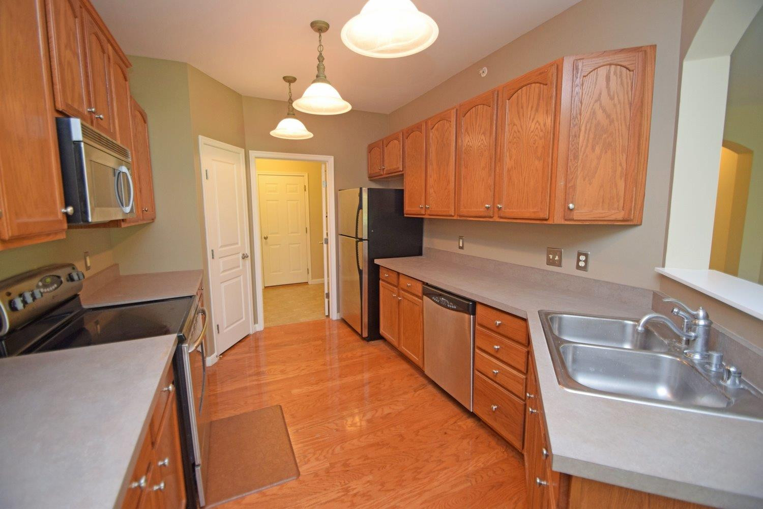 533 Rivers Breeze Drive Ludlow, KY 41016 - Photo 5 of 27