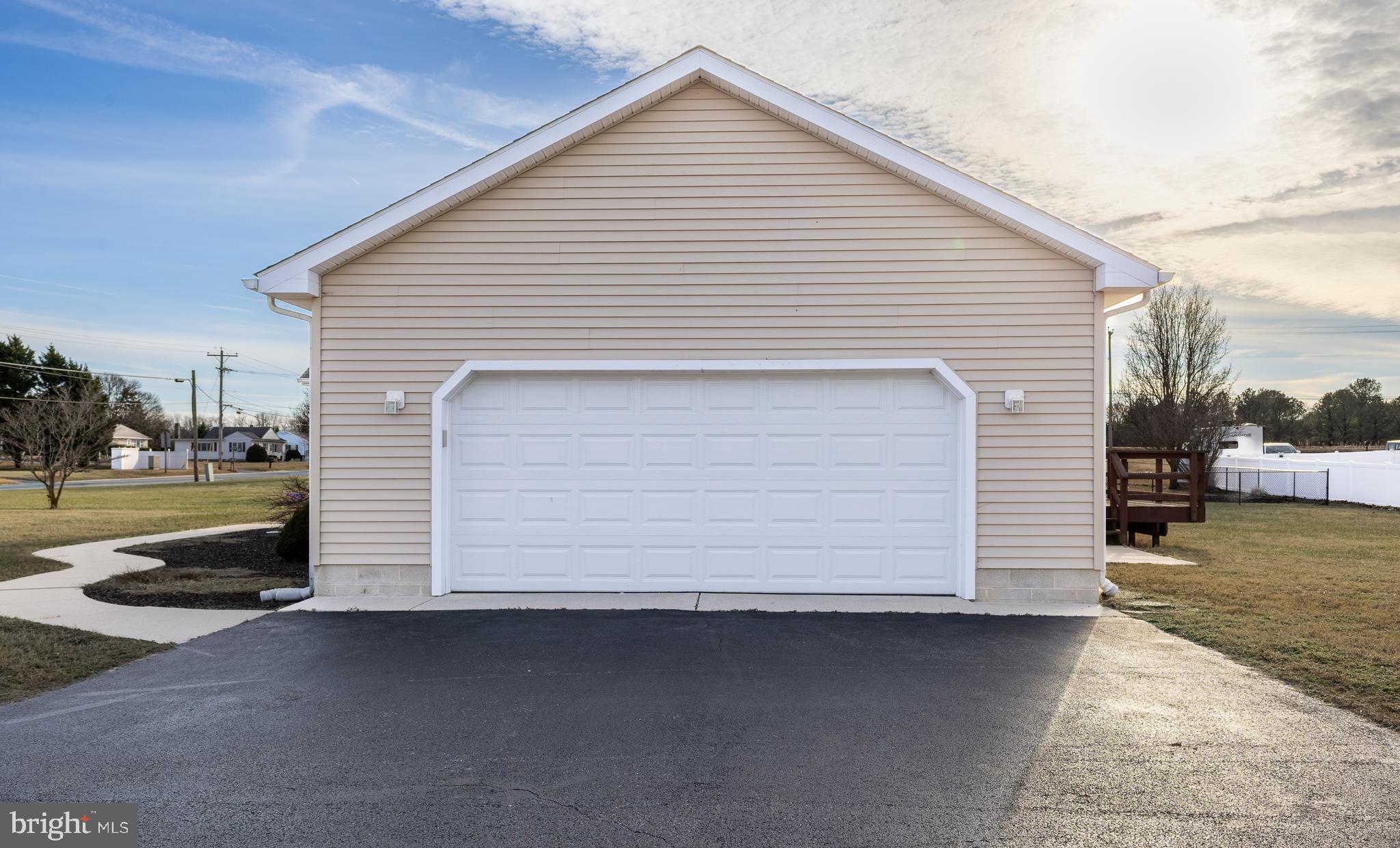 6134 Old Shawnee Road Milford, DE 19963 - Photo 3 of 28