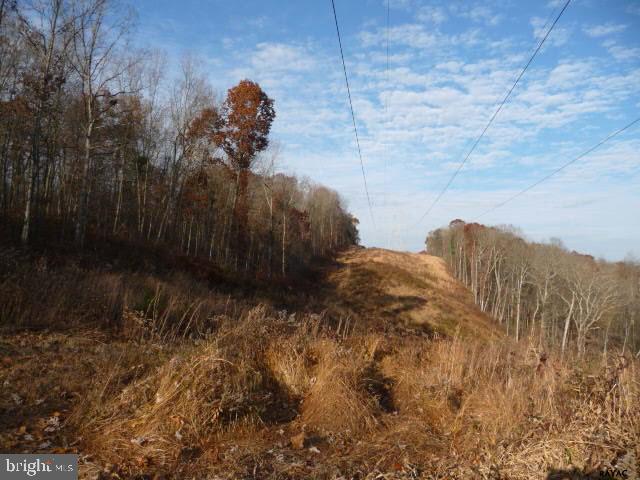 13893 Collins School Road, Unit 2 Airville, PA 17302 - Photo 23 of 34 Gallery Image 23