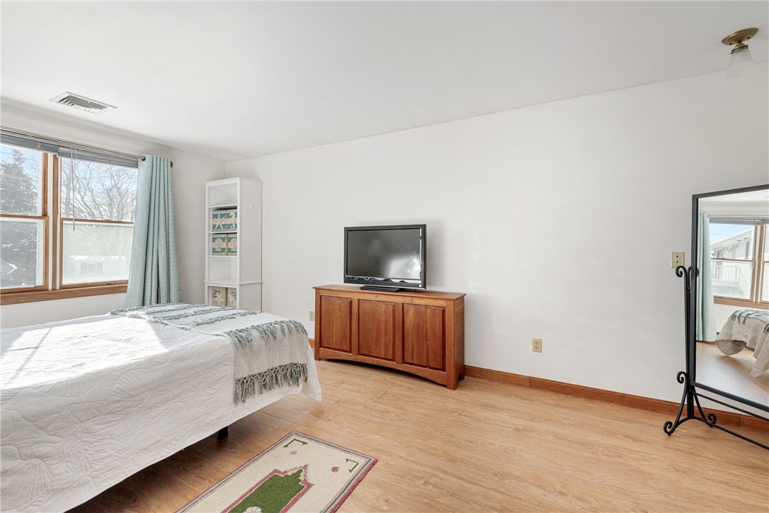 559 Point Judith Road Narragansett, RI 02882 - Photo 12 of 31 Gallery Image 12