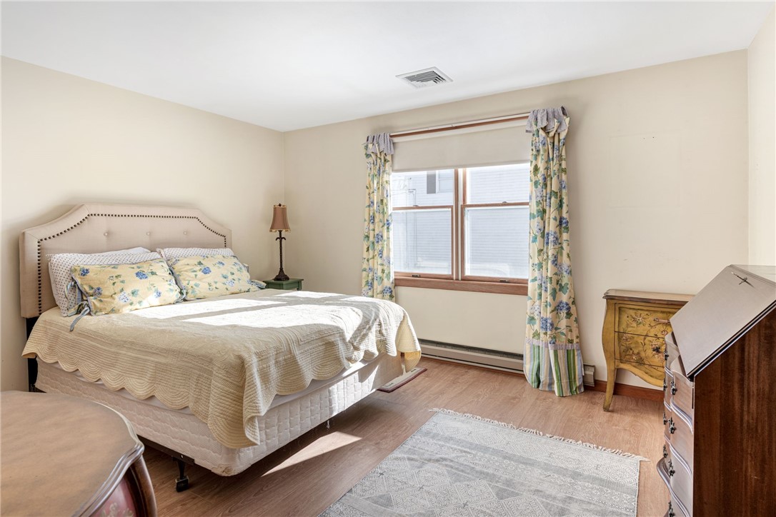 559 Point Judith Road Narragansett, RI 02882 - Photo 14 of 31 Gallery Image 14