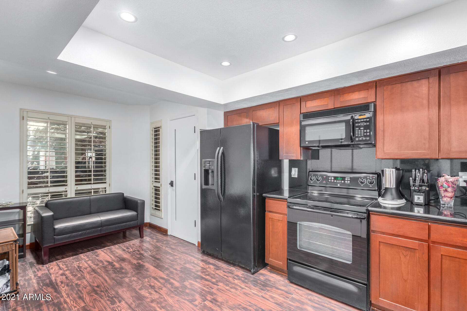 2429 East Rancho Drive Phoenix, AZ 85016 - Photo 7 of 20 Kitchen
