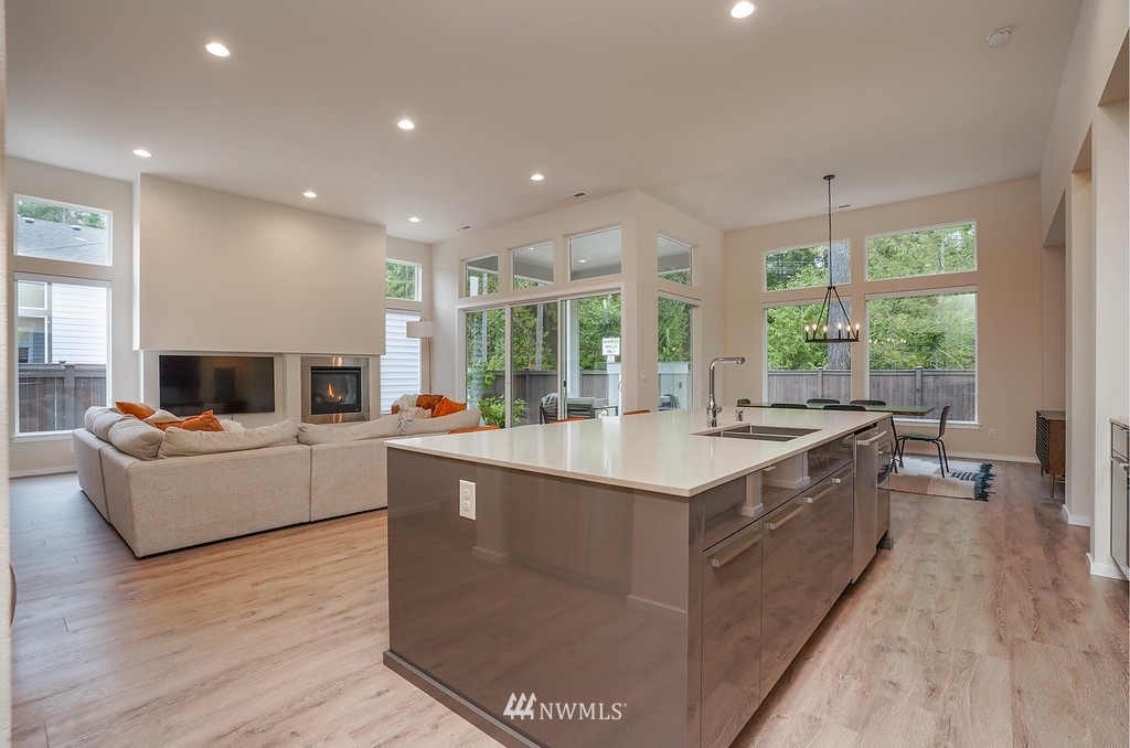 4490 Castleton Road Southwest Port Orchard, WA 98367 - Photo 12 of 33 Gallery Image 12