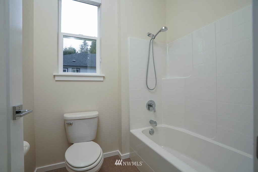 4490 Castleton Road Southwest Port Orchard, WA 98367 - Photo 28 of 33 Gallery Image 28
