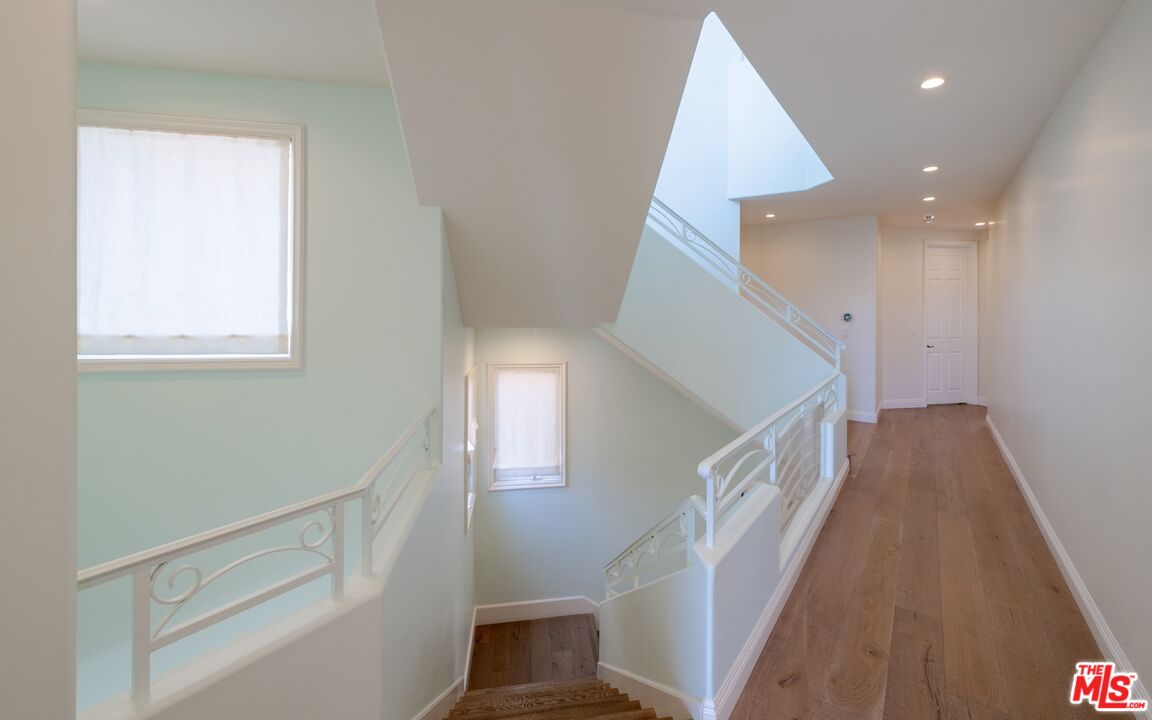129 Channel Pointe Court Marina del Rey, CA 90292 - Photo 33 of 49