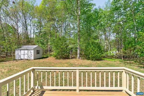 $305,000 | 32 Hatchechubee Road, Palmyra, VA 22963