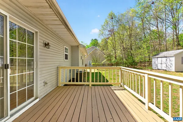 $305,000 | 32 Hatchechubee Road, Palmyra, VA 22963