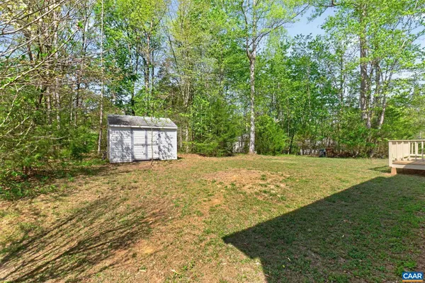 $305,000 | 32 Hatchechubee Road, Palmyra, VA 22963