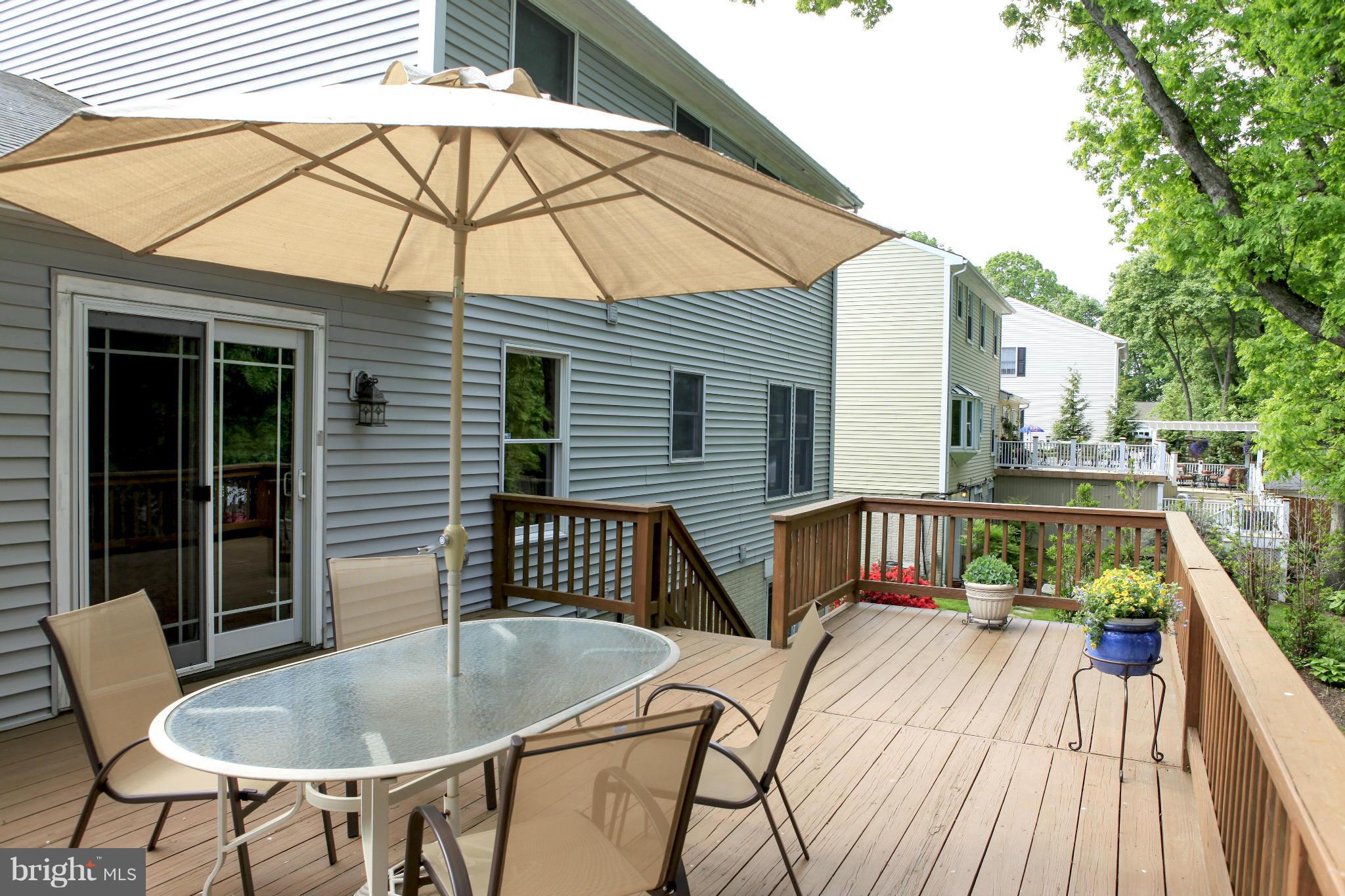 106 Summit Hall Road Gaithersburg, MD 20877 - Photo 26 of 30 Exterior (Rear)