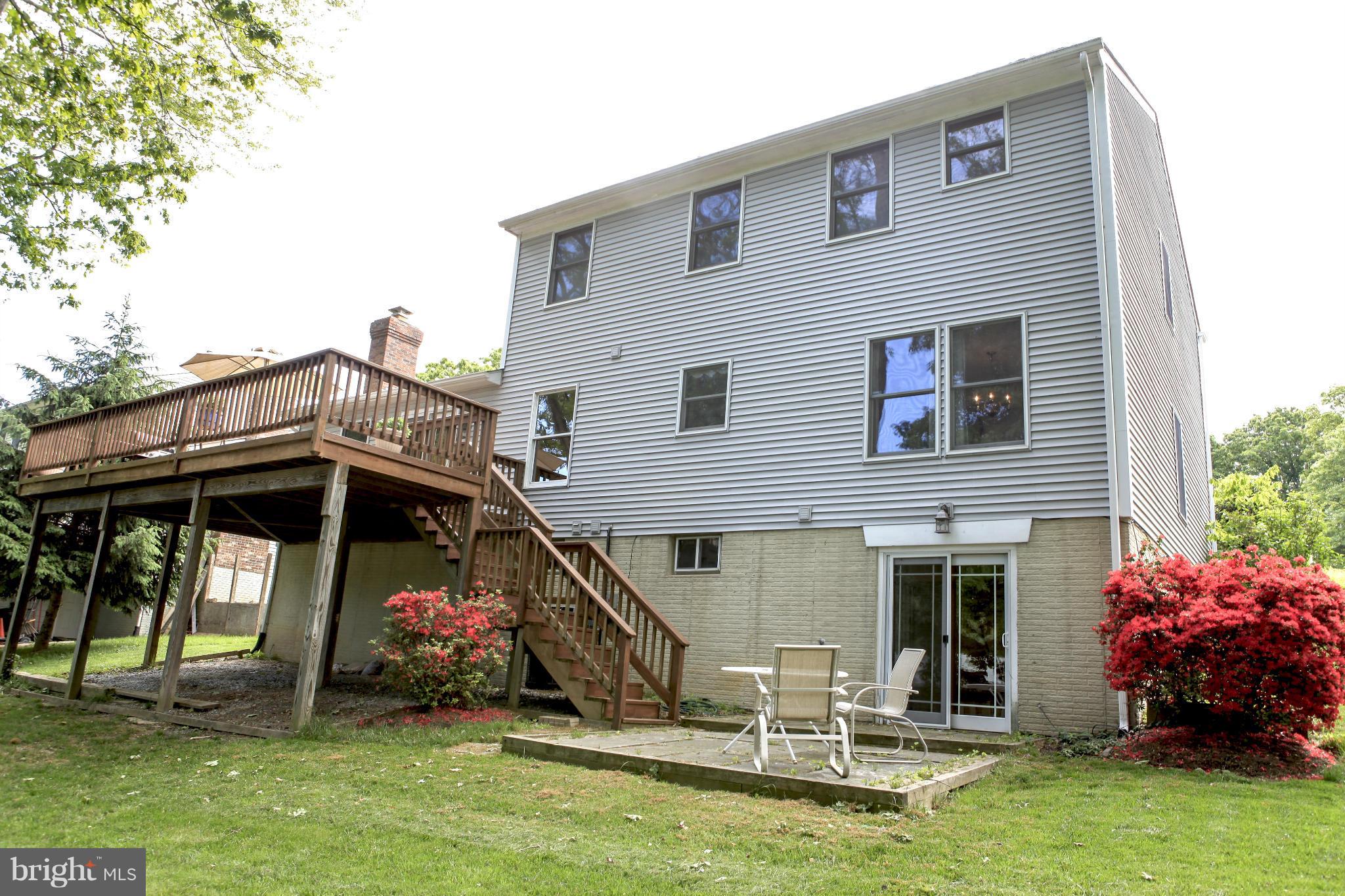 106 Summit Hall Road Gaithersburg, MD 20877 - Photo 27 of 30 Exterior (Rear)