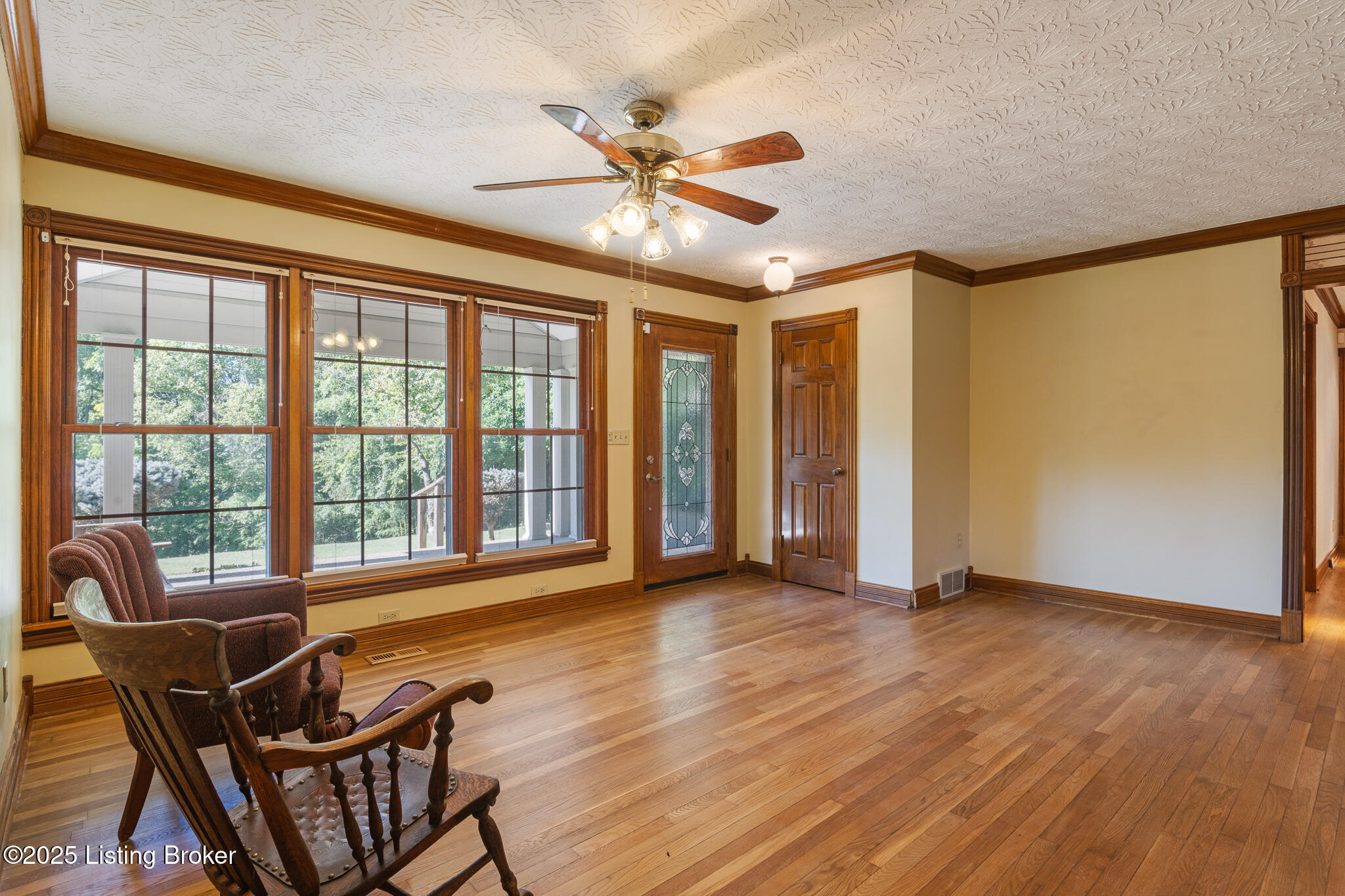 5607 Blevins Gap Road Louisville, KY 40272 - Photo 10 of 81 5607 Blevins Gap Rd-9