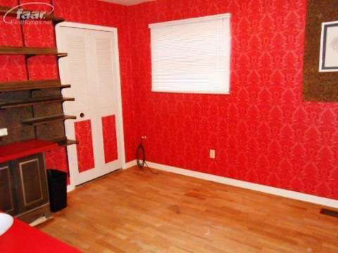 1248 North Morrish Road Flint, MI 48532 - Photo 14 of 19 20395853-13.JPG