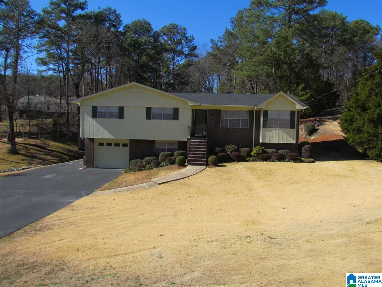 1166 Carolyn Street Leeds, AL 35094 - Photo 4 of 36